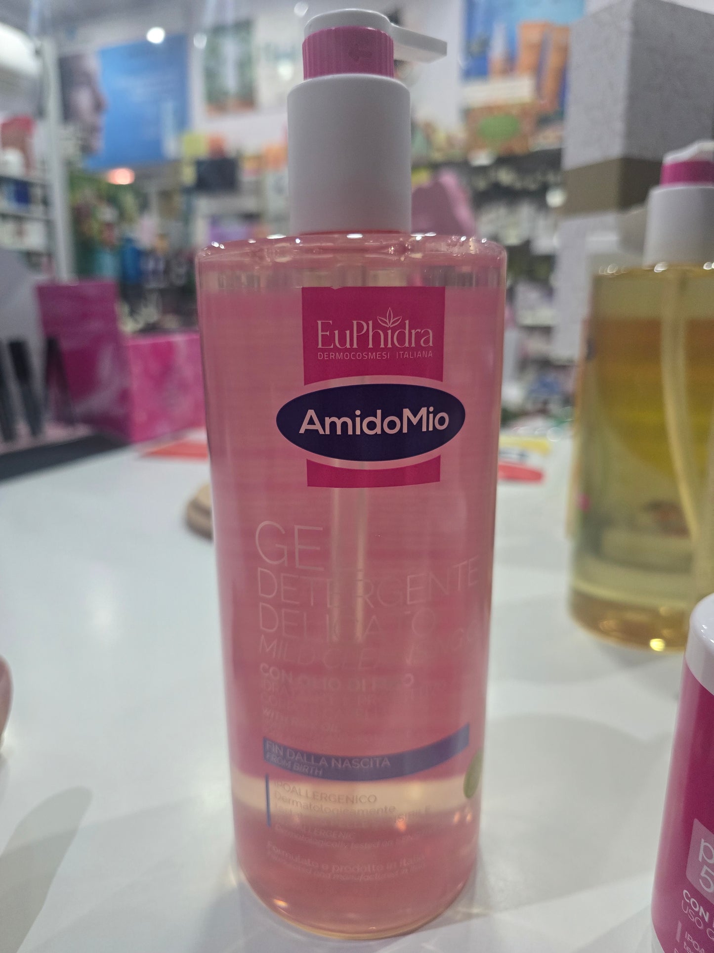 Gel detergente delicato corpo e capelli formato da 1 litro + intimo in omaggio