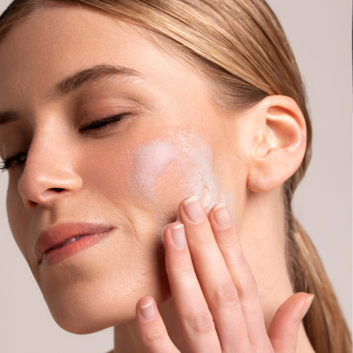 Maschera viso all'ossigeno illuminante